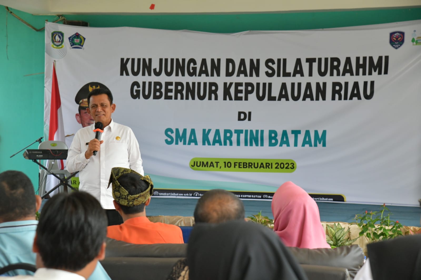 Gubernur Ansar silaturahmi ke SMA Kartini Batam, Jum'at (10/02/23)./f.dok.Kominfo Kepri.