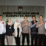 Kapolres Bintan Kunjungan ke KPU Dan BAWASLU Bintan.Kamis (16/02/23)./f.dok.Hms Polres Bintan.