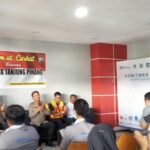 Polresta Tanjungpinang Laksanakan program serentak Jum'at Curhat di wilayah hukum Polsek Bandara RHF Jum'at (17/02/23)./f.dok/Ratih.