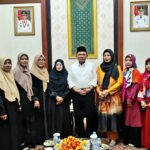 Audiensi tim pembentukan Jamiyah Mudarasatil Qur'an lil Hafidzat (JMQH) Provinsi Kepri di Gedung Daerah Tanjungpinang, Sabtu (18/03/23)./f.dok.DK.