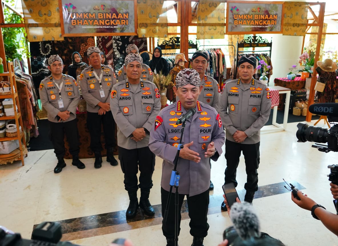 Jenderal Listyo Sigit Prabowo menutup Rakernis satuan kerja Slog Polri yang digelar di Daerah Istimewa Yogyakarta (DIY), Jum'at, (03/03/23)./f.dok.Hms Polri.