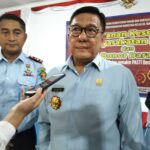 Kakanwil Kemenkumham Kepri Saffar M.Godam saat wawancara bersama beberapa insan Media, Selasa (07/03/23)./.F.Dok.Ratih.