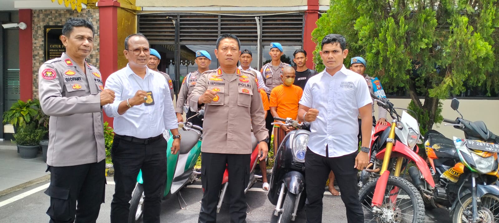 Polresta Tanjungpinang dalam Konferensi pers Pengungkapan Kasus Tindak Pidana Dengan Pemberatan ( Curanmor) di Mapolresta Tanjungpinang, Jum'at (17/03/23)./F.Dok.Rat.