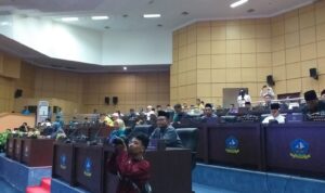 Sejumlah anggota DPRD Bintan hadir di Rapat paripurna penyampaian LKPj.