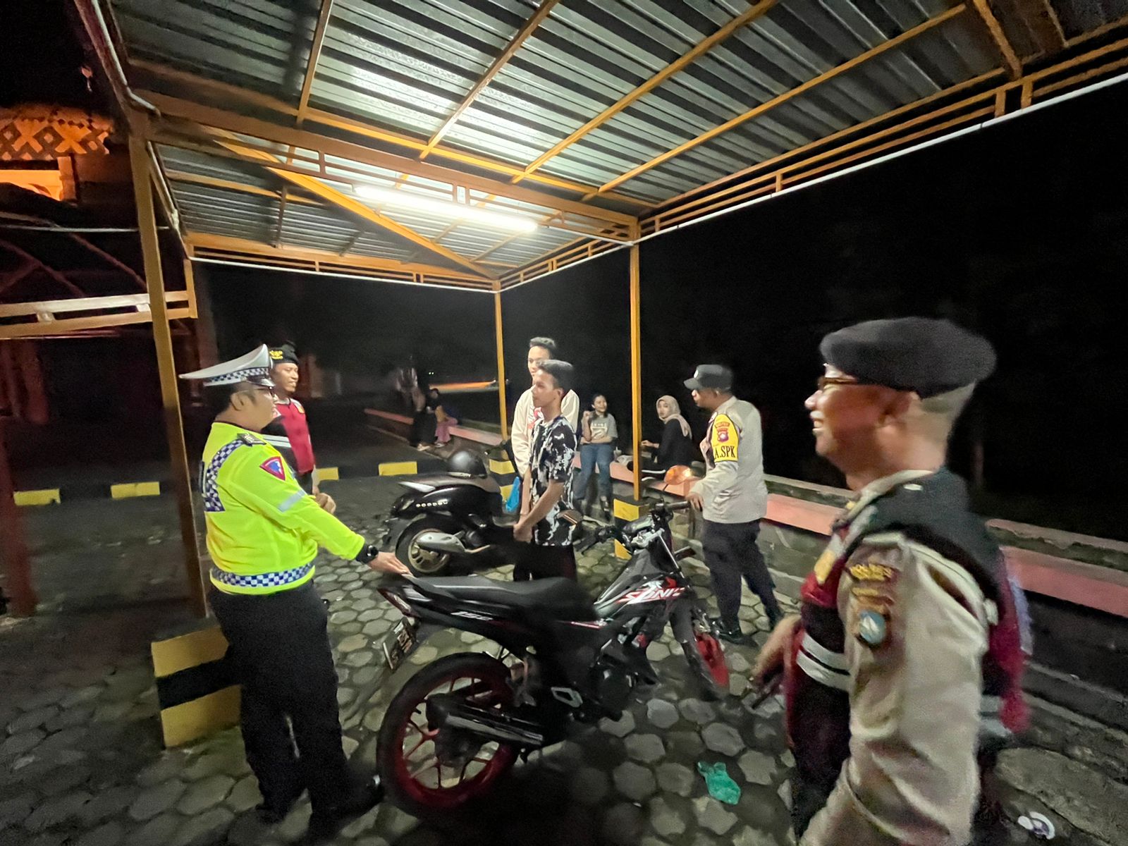 Polsek Jajaran Polres Bintan saat pelaksanaan KRYD, Sabtu (21/05/23)/f.dok.Hms.
