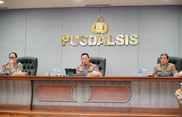 Kapolri Jenderal Listyo Sigit Prabowo, saat penyampaian Ucapan Terimakasih ke Jajaran Rabu (03/05/23)/f.dok.Hms.