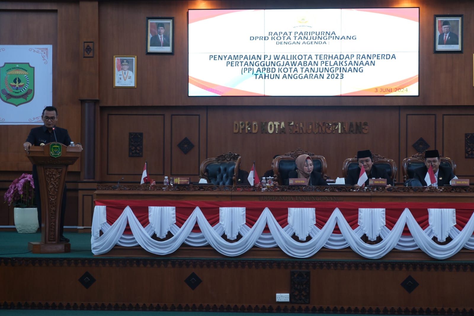 Rapat Paripurna Agenda Penyampaian Pj Walikota Tanjungpinang Terhadap Ranperda Pertanggungjawaban Pelaksanaan (PP) APBD Kota Tanjungpinang T.A.2023/ f.dok.Red.