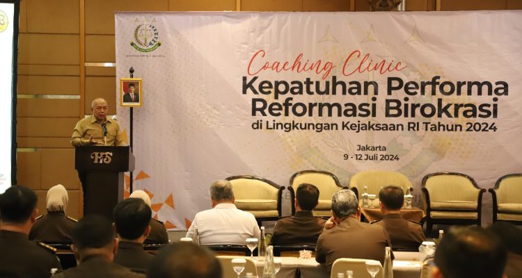 Wakil Jaksa Agung Buka Coaching Clinic Kepatuhan Reformasi Birokrasi di Kejaksaan RI, Selasa (09/07/24) /f.dok.Pnkm.