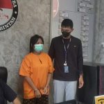 Perempuan yang menyelundupkan Sabu dalam Sotong ke Lapas Narkotika yang diringkus Satresnarkoba Polres Bintan pada Senin (01/07/24)/f.dik.Rat.