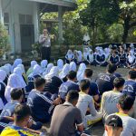 Polres Bintan menggelar penyuluhan bagi pelajar SMAN 1 Teluk Bintan yang dilaksanakan di lapangan sekolah pada Kamis (25/7/2024)/f.dok.Rat.
